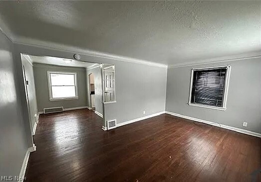 Building Photo - 5185 Anthony St