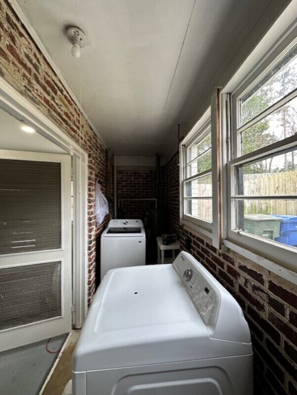 Building Photo - 2612 Sheryl Ln