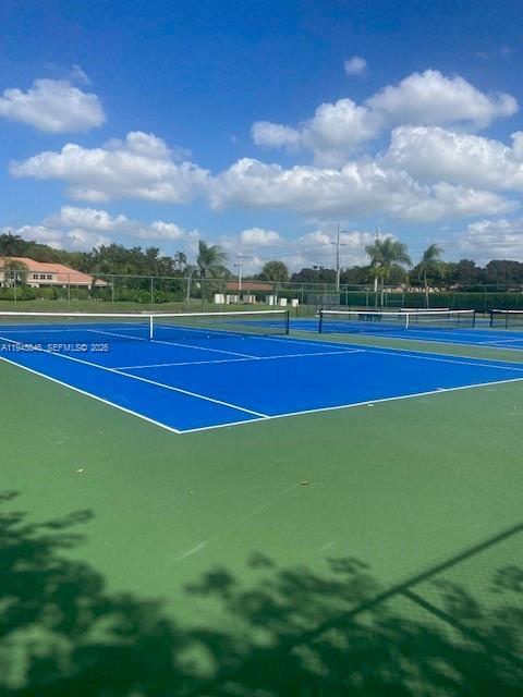 Building Photo - 18071 Clear Brook Cir