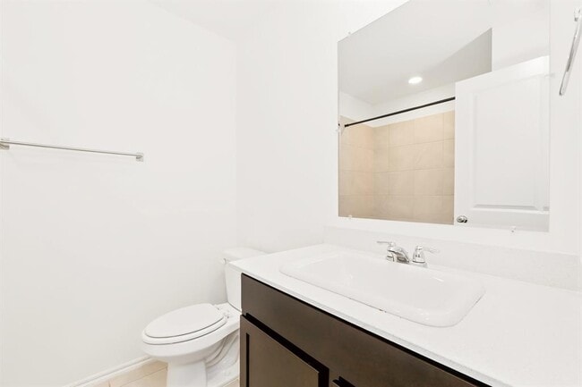 Building Photo - 10924 SW 22nd St