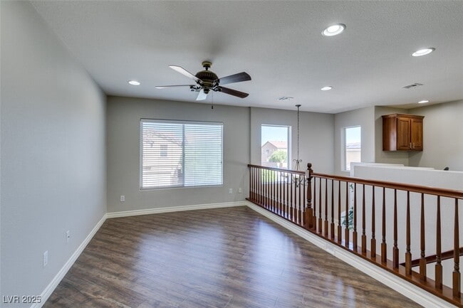 Building Photo - 9005 Semillon St