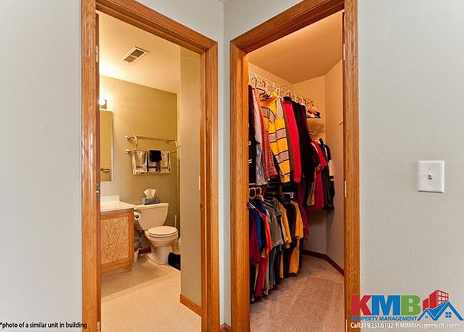 Building Photo - 368 Camden Rd