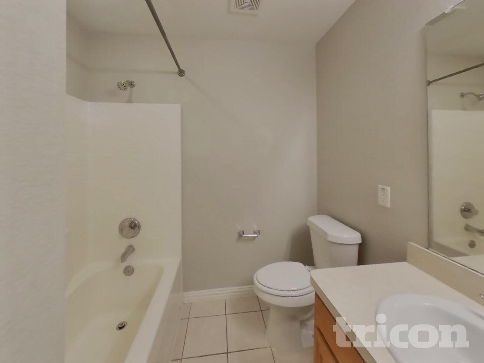 Building Photo - 2705 Lauren Way