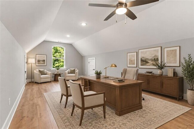 Building Photo - 501 N Corniche Du Lac