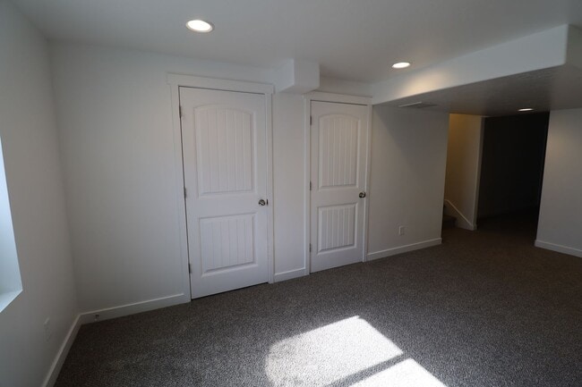 Building Photo - Beautiful Legacy Farms Home