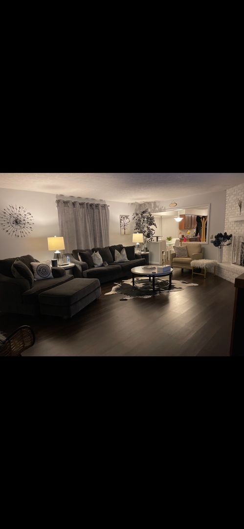 Building Photo - 3 Bedroom in South Spfd!