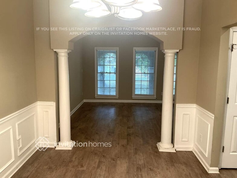 Building Photo - 3443 Kenilworth Ct