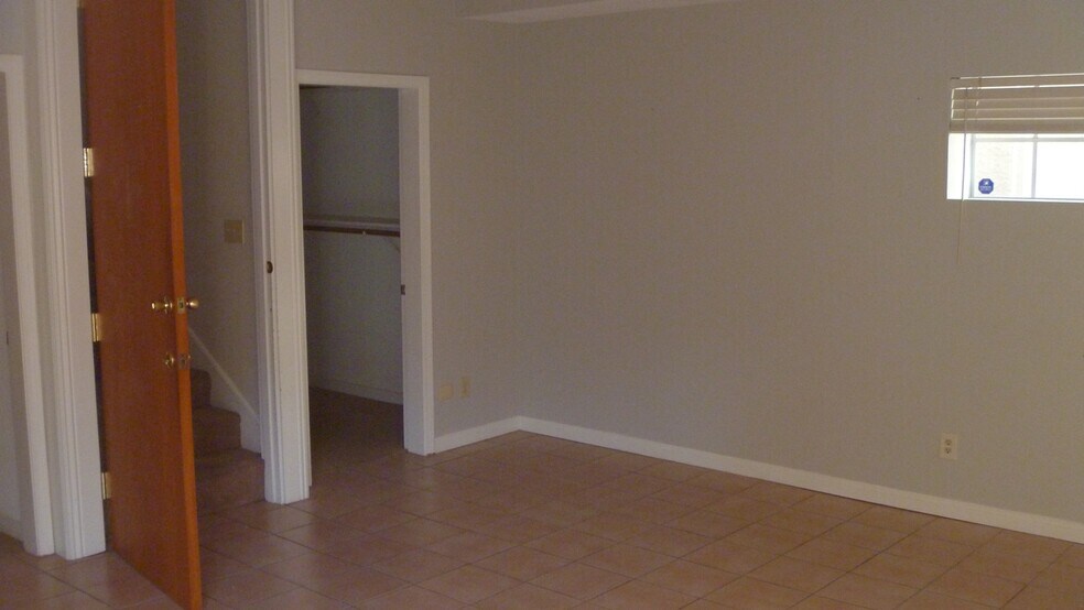 BEDROOM#4: LOWER LEVEL-TILED FLOOR. LARGE WALK-IN CLOSET - 2106 Clark Ln