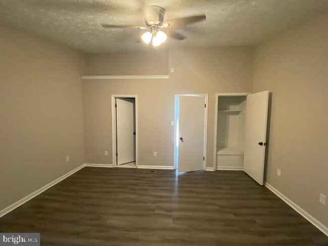 Building Photo - 13511 Ambassador Dr