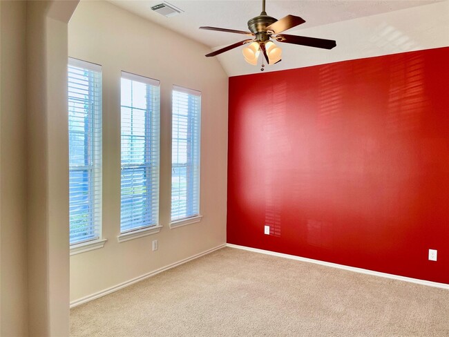 Building Photo - 17810 Serene Shore Dr