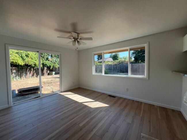 Building Photo - Newly renovated three bedroom home | Available Mid April