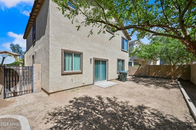 Building Photo - 4129 W Irwin Ave