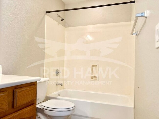 Building Photo - 437 W San Angelo St