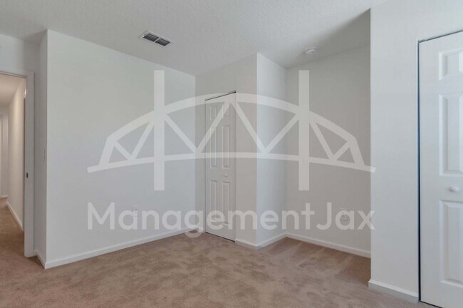Building Photo - 9065 Gifford Dr