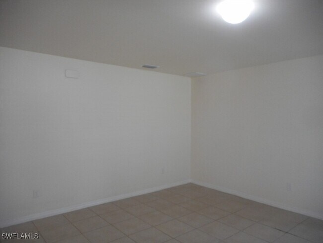 Building Photo - 333 Tropicana Pkwy E