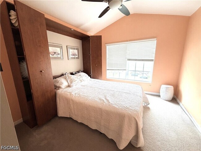 Building Photo - 8311 Village Edge Cir