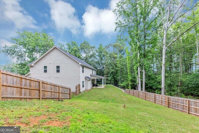 Building Photo - 66 Vicky Way