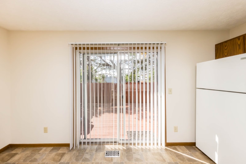 Building Photo - 818 Annagladys Dr