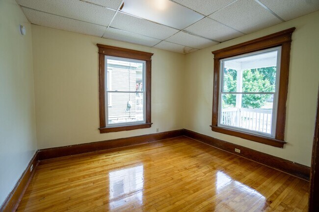 Building Photo - 813 Euclid Ave