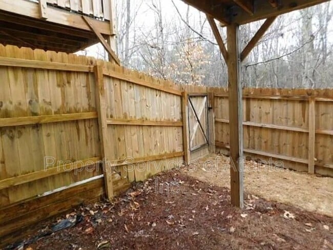 Building Photo - 887 Society Cir