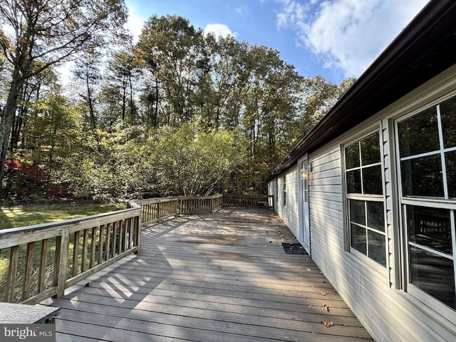 Building Photo - 340 Faucetts Rd