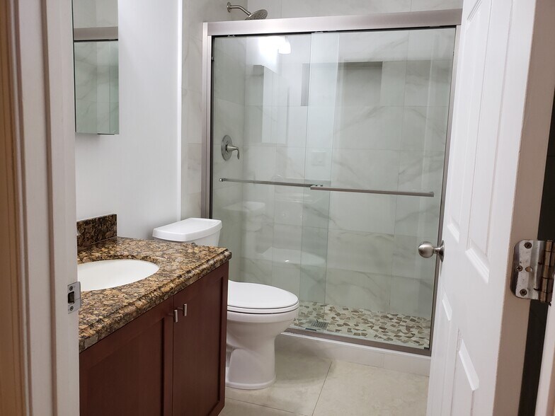 Guest bedroom - 9441 Boca Gardens Cir S