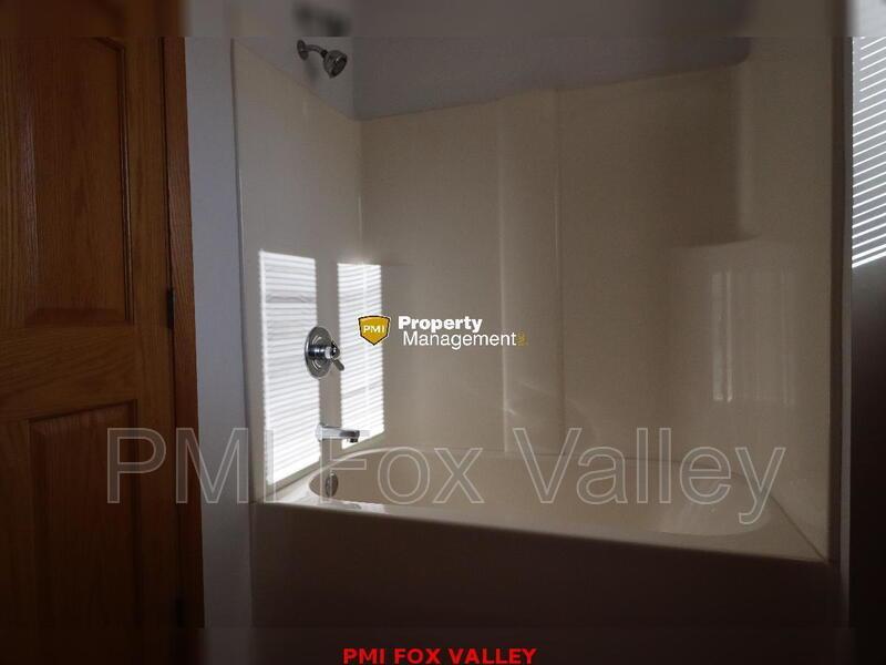 Building Photo - 301 E McArthur St