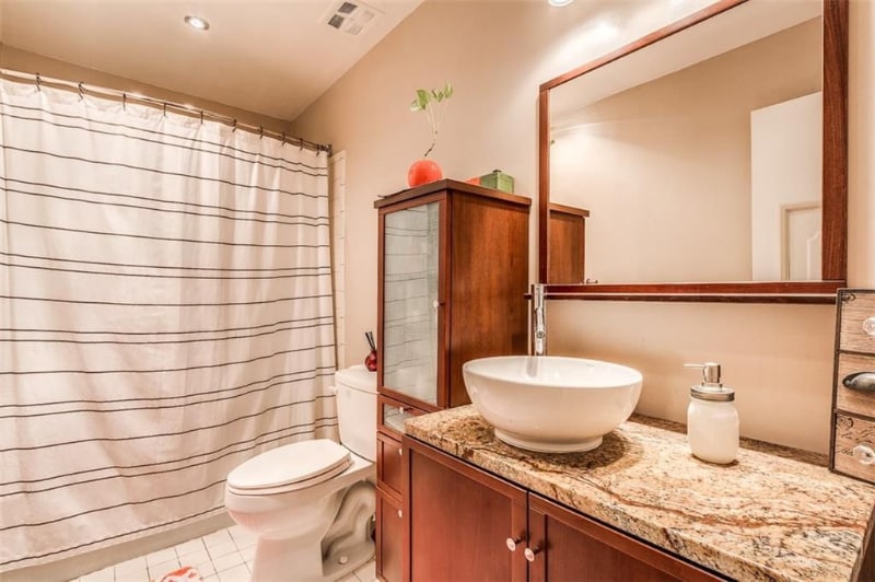 Building Photo - 4800 N Stanton St