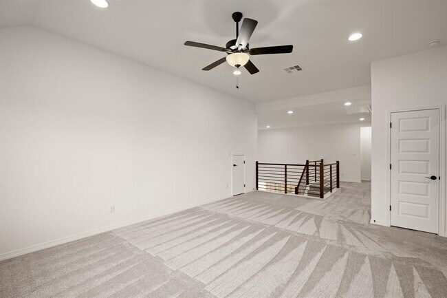 Building Photo - 20521 Martin Ln