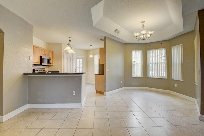 Building Photo - 1206 Belmont Pl