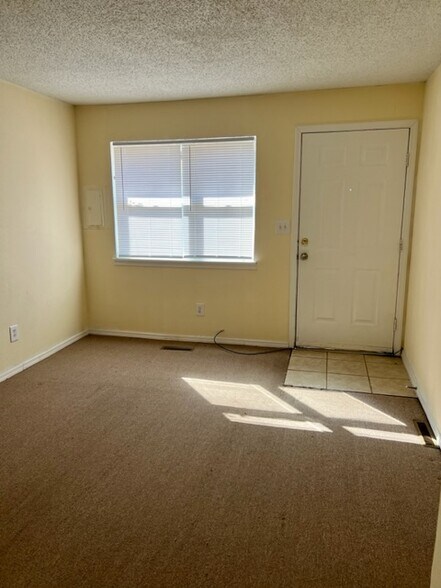 Living Room - 2226 N Pierce Ave