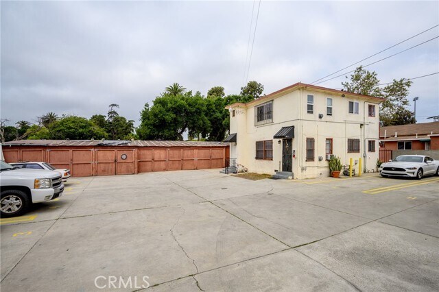 Building Photo - 1643 S Catalina St