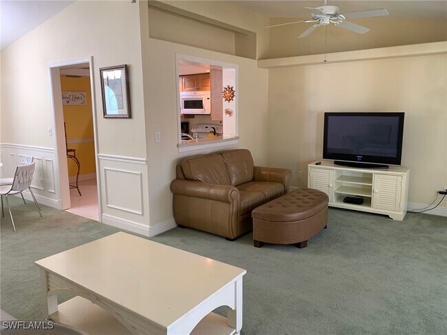 Building Photo - 13290 Medinah Cir W