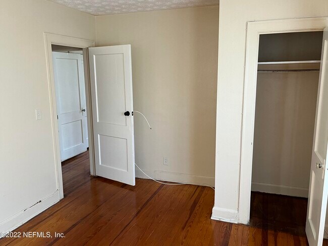 Building Photo - 5920 Springfield Blvd