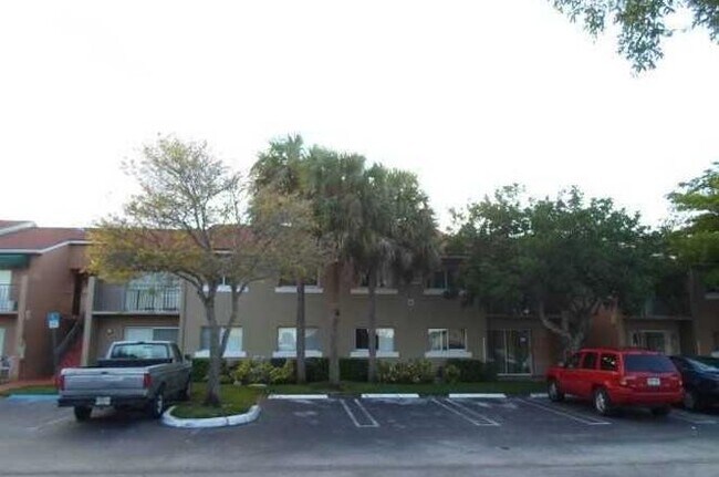 Building Photo - 1127 Lake Terry Dr