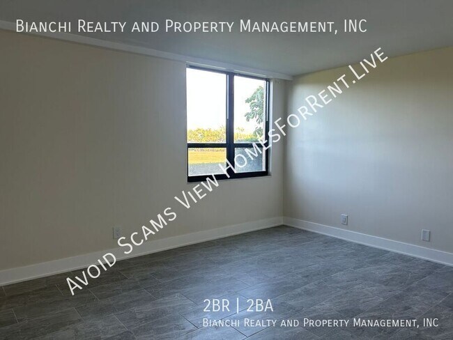 Building Photo - 2618 Cove Cay Dr