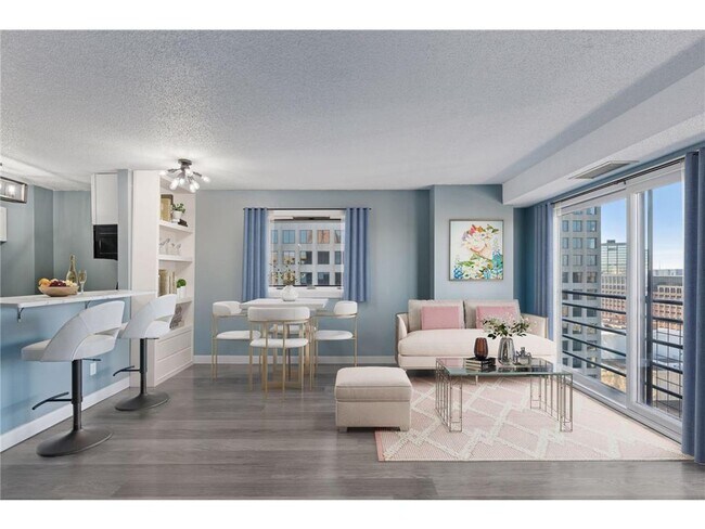 Building Photo - 66 9th St E