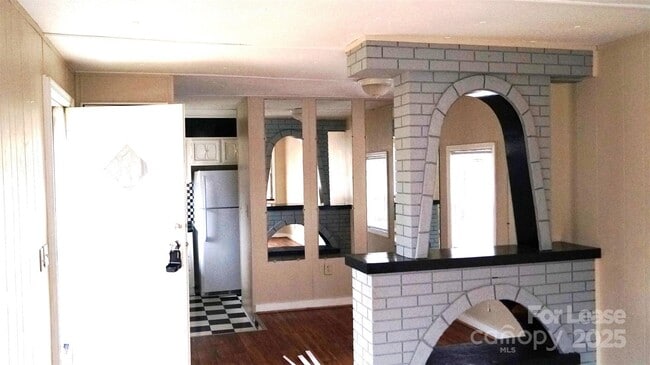 Building Photo - 416 Copeland Park