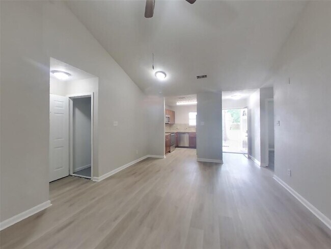 Building Photo - 4803 Tealgate Dr
