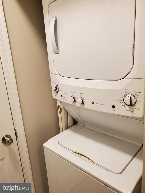 Building Photo - 5528 Capital Gateway Dr