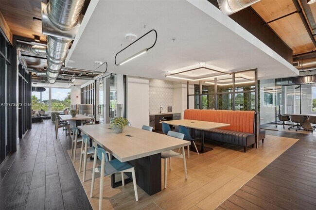 Building Photo - 2095 W Atlantic Ave