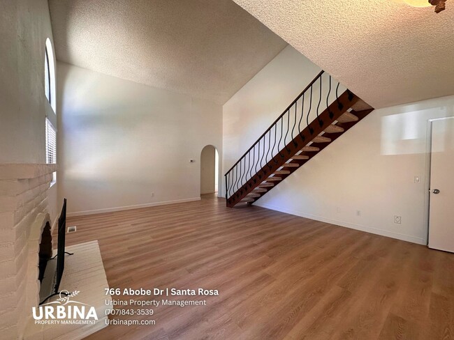 Building Photo - Newly Renovated 3 Bedroom Home with Community Pool and Two-Car Garage