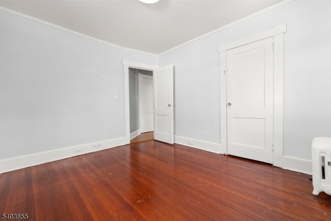 Building Photo - 226 Park St