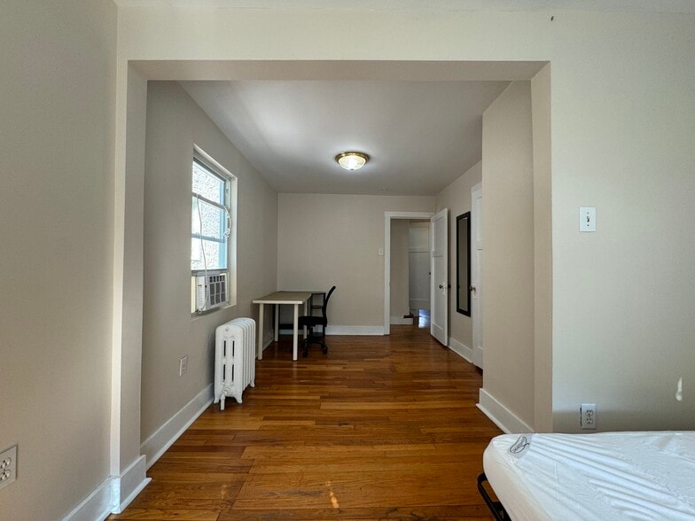 Building Photo - 5709 Melvin St