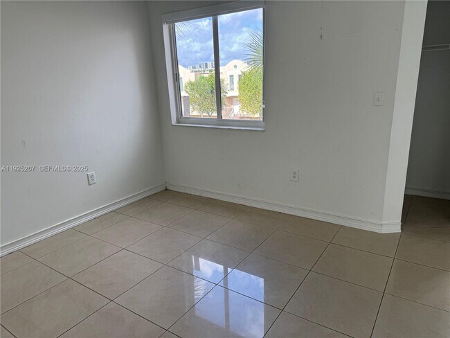 Building Photo - 8630 NW 5th Terrace