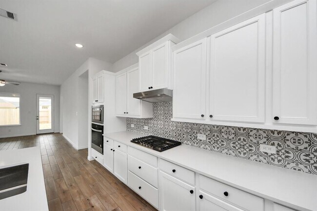 Building Photo - 7314 Blue Gentiana Ln