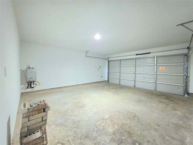 Building Photo - 26818 Zebra Grass Dr