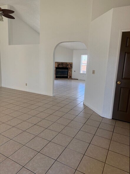 Building Photo - 22412 Hurons Ave