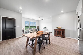 Building Photo - Tarver Ridge Townhomes