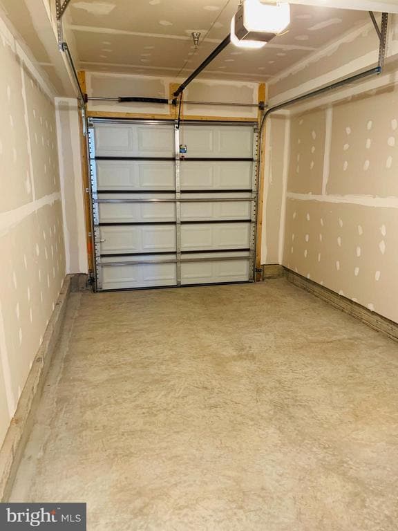 Building Photo - 12884 Sunrise Ridge Aly